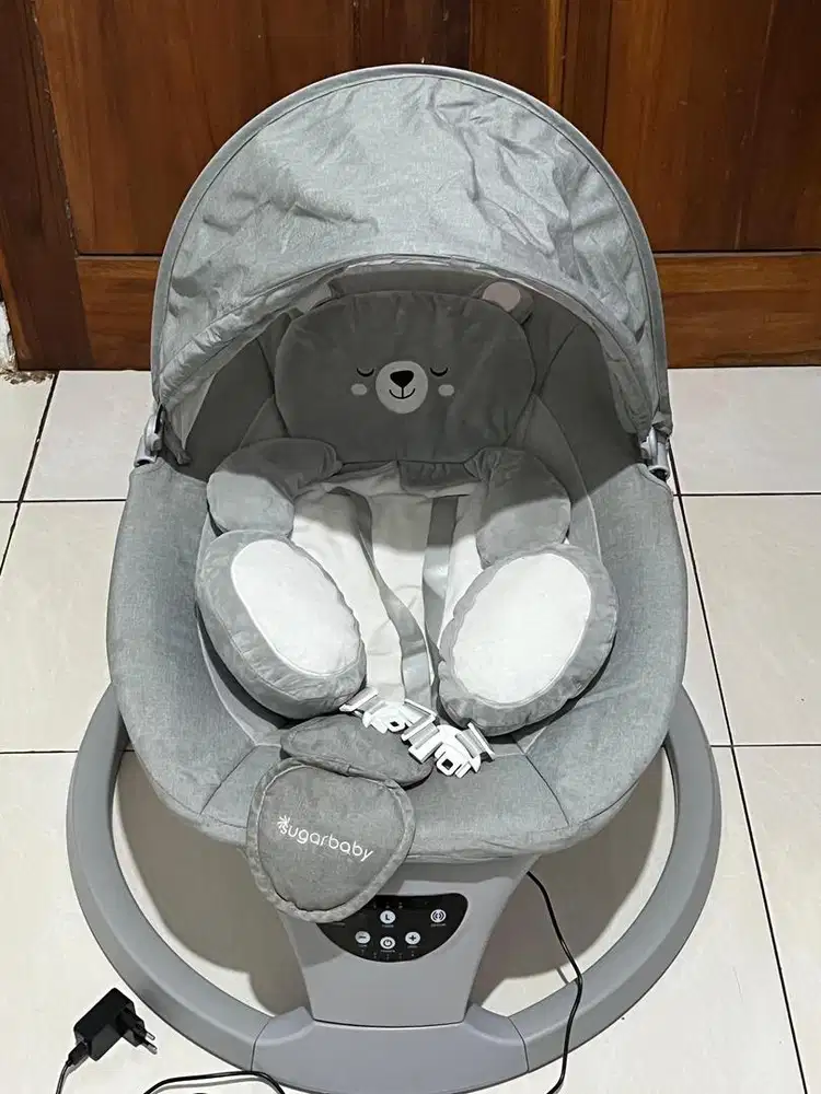 Jual Bouncer bayi otomatis / kursi ayunan sugarbaby masih bagus second