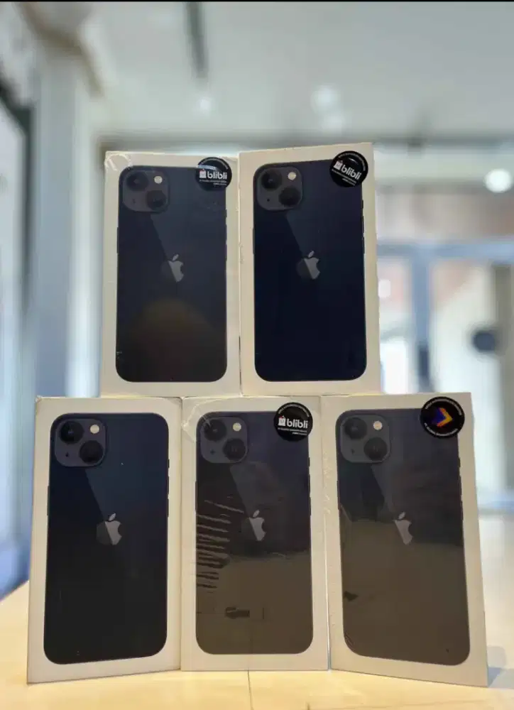 Iphone 13 128 GB New - Midnight 100% Garansi Resmi