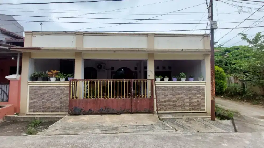 RUMAH STRATEGIS 2 LANTAI JATIASIH 135 LB 108 LT