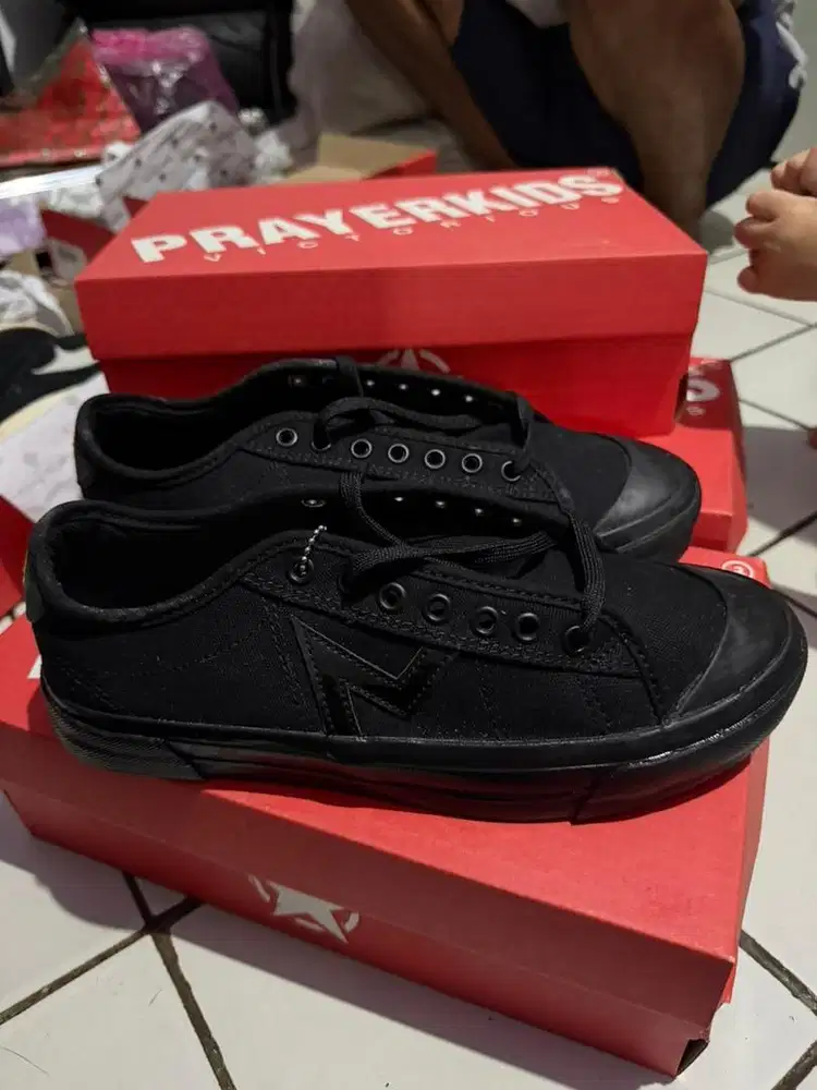 Sepatu prayerkids baru kita obral aja