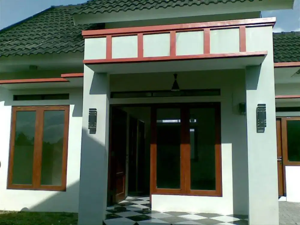 Dijual Rumah Strategis