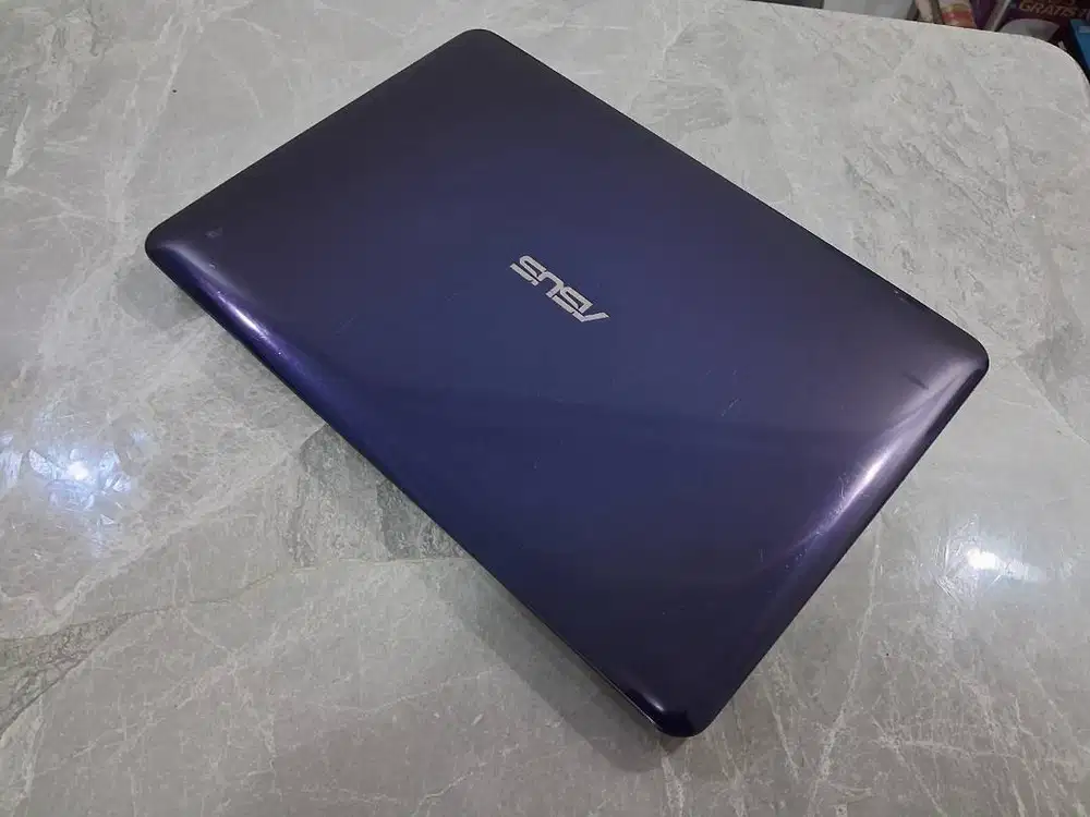 Laptop Core i3 Gen 4 SSD RaedyUp W10 PRO 14in Mulus Garansi Toko Fisik