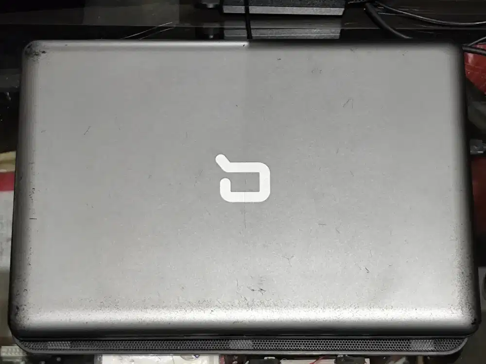 Laptop Compaq Presario CQ43 RAM 4GB / HDD 500GB Unit + Adaptor