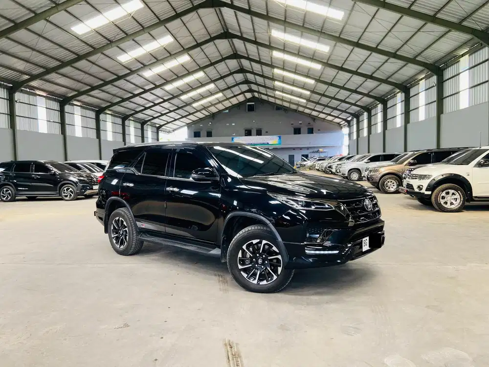 Fortuner 2.8 GR TETRADRIVE 4X4 2022 / 2023 AT Matic, Sangat terawat