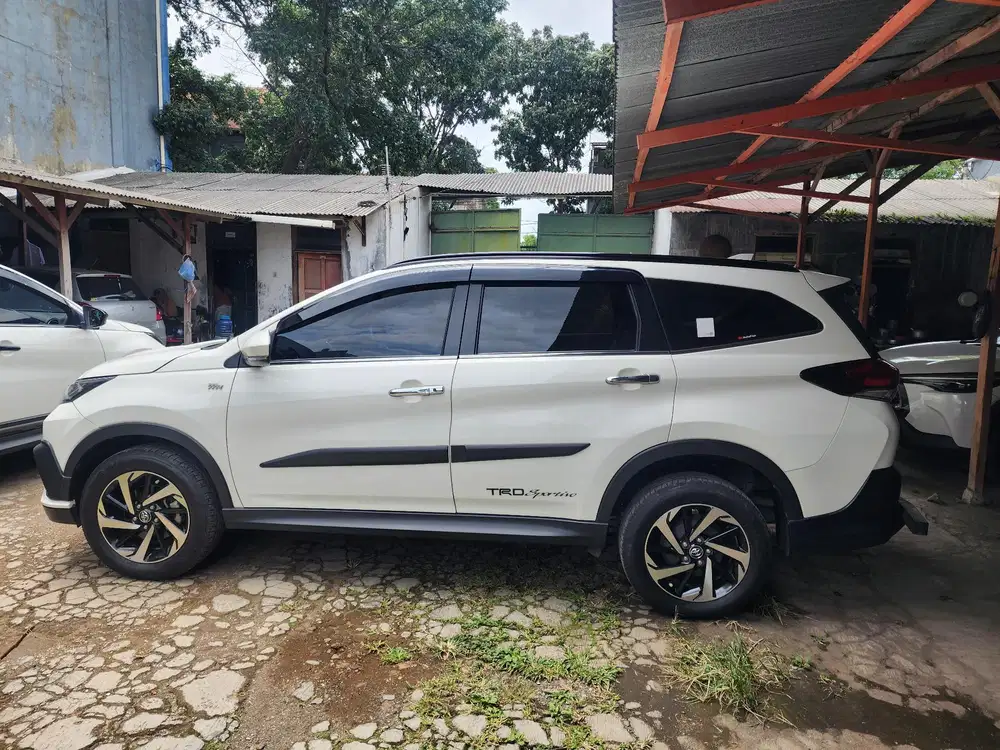 Toyota Rush 2018 Bensin