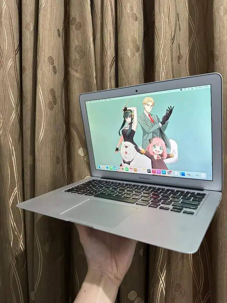 Macbook Air 2015 Early 13 Inch Intel Core i5 8/256GB SSD