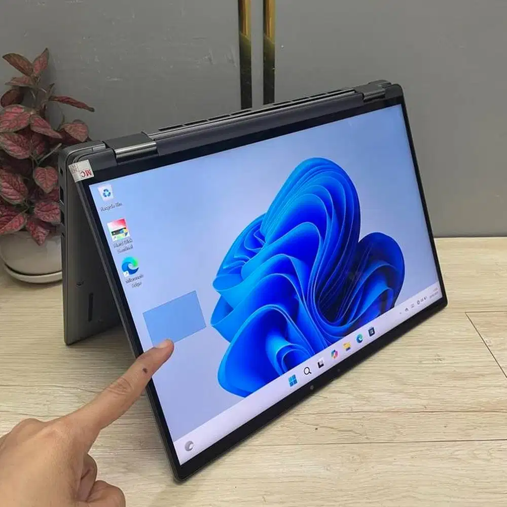 DIJUAL LAPTOP DELL LATITUDE 7440 2in1 INTEL CORE  i7 GEN13 DL-ETM