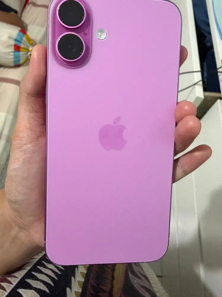 Dijual iphone 16plus 512 pink