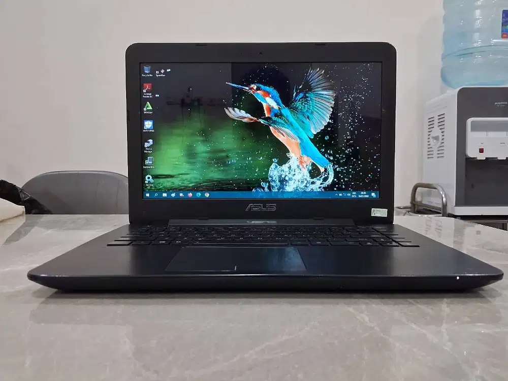 ASUS AMD A10 4Cpu SSD +HDD 628GB Radeon R6 10Compute 4GB Garansi