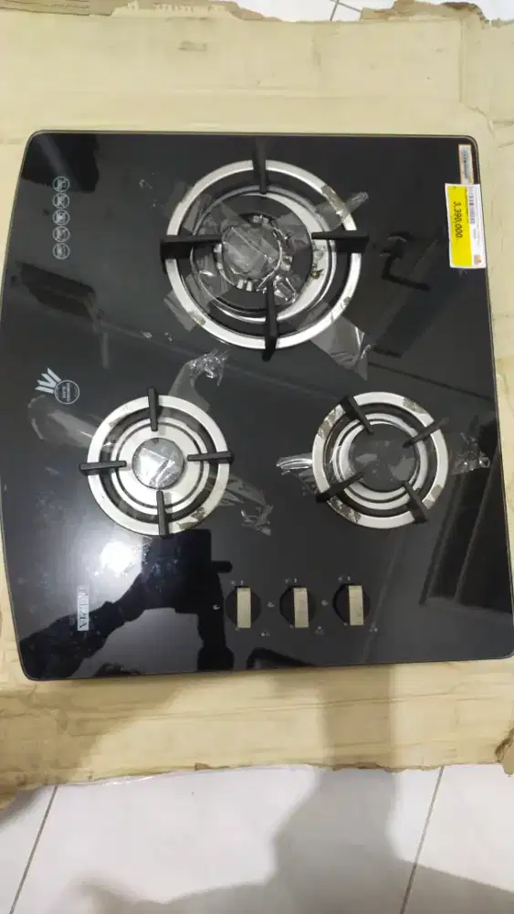 Kompor Tanam 3 Tungku Merk Delizia