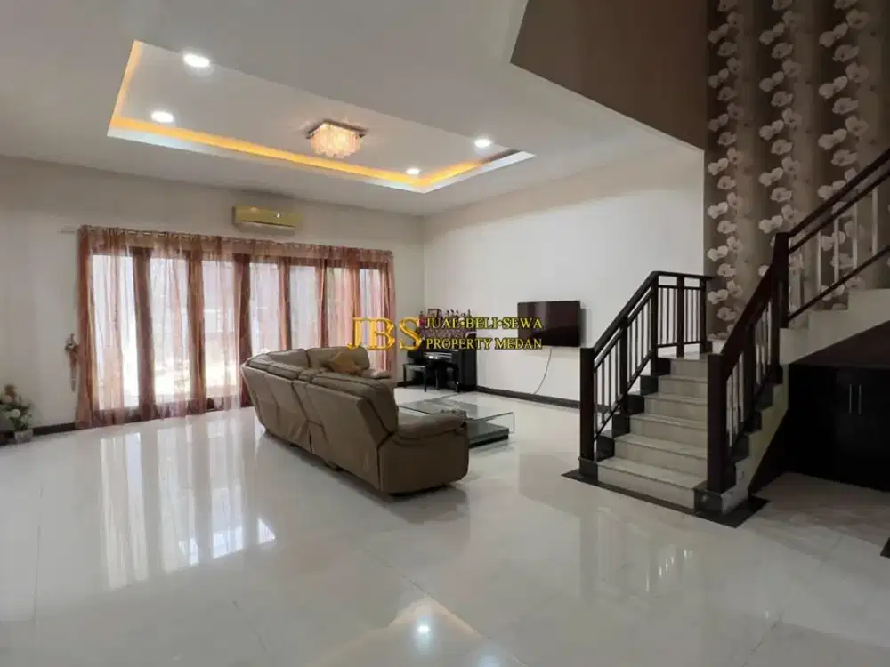 Rumah 2 Tingkat Dijual di Komplek Cemara Asri Medan Jalan Elang