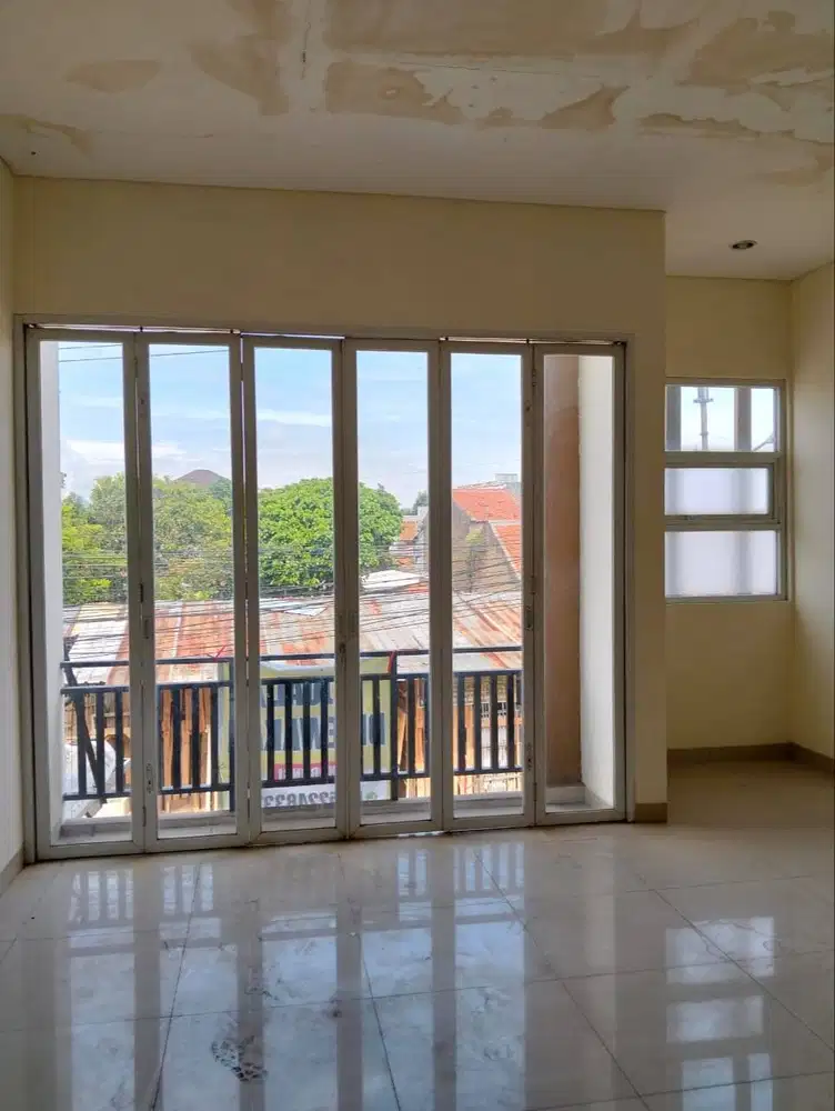 Dijual Ruko 2 Lantai di Jalan Sadang Bandung