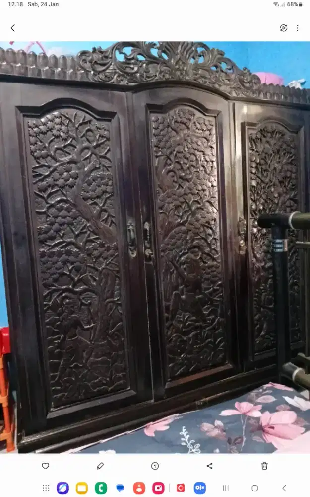 Lemari Pakaian Jati 3 pintu Jadul, Bekas
