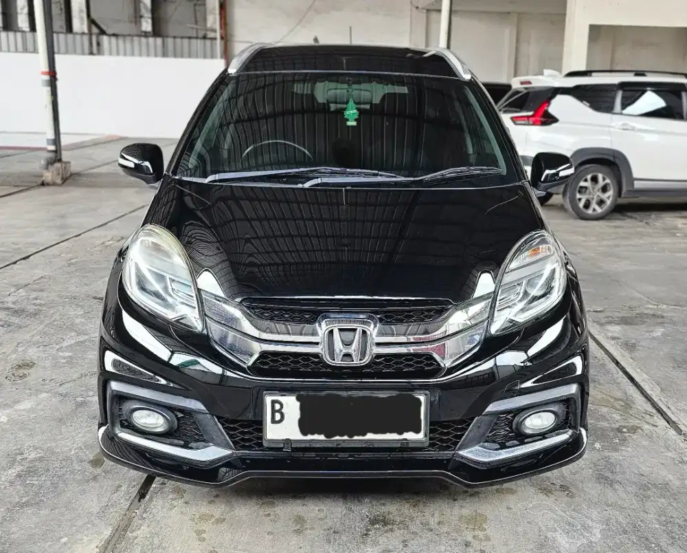 Honda Mobilio RS AT 2014/ 2015 Hitam Good Condition Pajak Panjang 2027