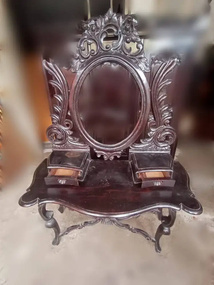 Meja Rias Jati Ukir Cermin Oval tanpa kaca