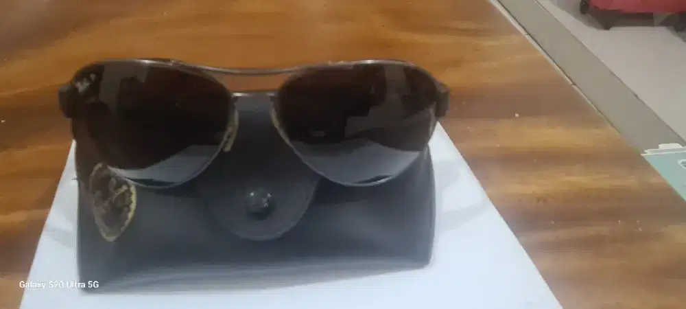 Dijual kurangi koleksi kacamata rayban Italy Ori 100% 3 biji 2.5 jt