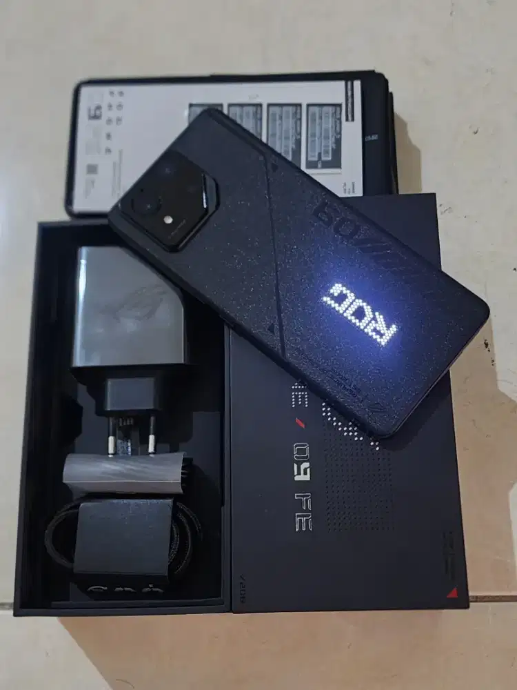 Asus ROG 9 FE 5G 12/256Gb  warna Hitam, resmi Indo, 99,9% Sempurna