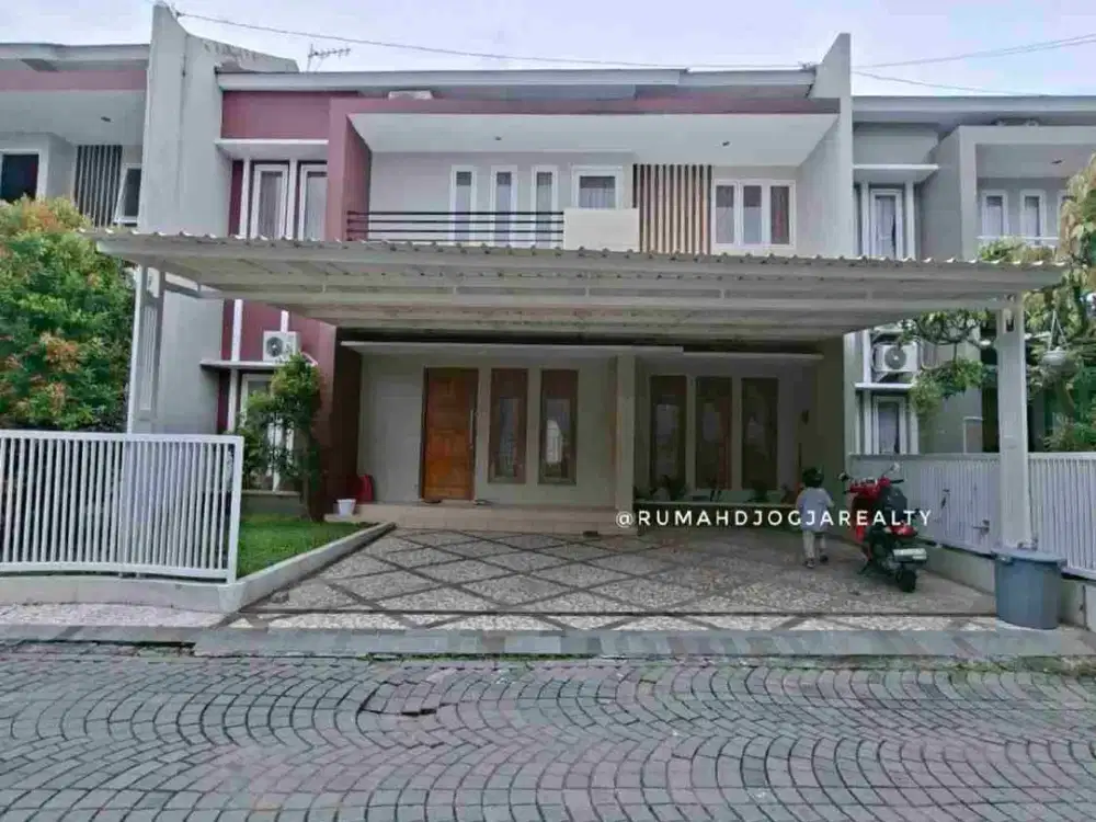 Rumah Modern Tanah Luas Di Perumahan Timoho Jogja