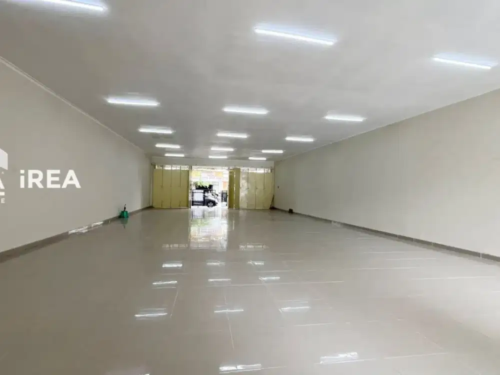 DISEWAKAN RUANG USAHA SIAP PAKAI DI SOLO DEKAT BALAIKOTA, PASAR GEDE, BTC