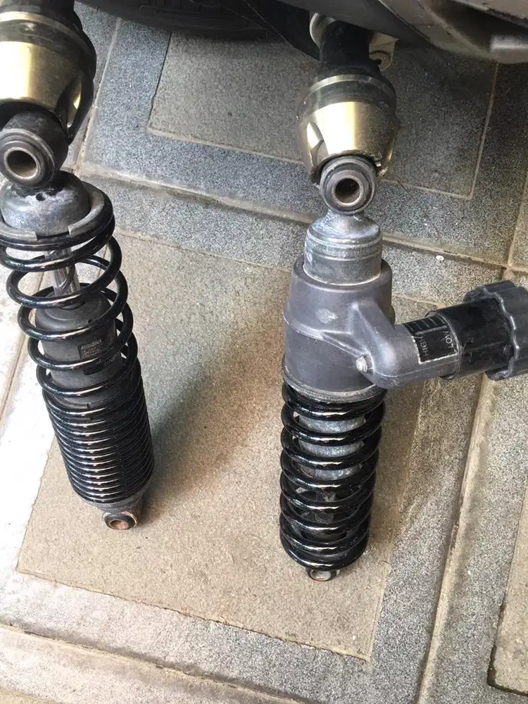 Jual Shockbreker bekas Ori Harley