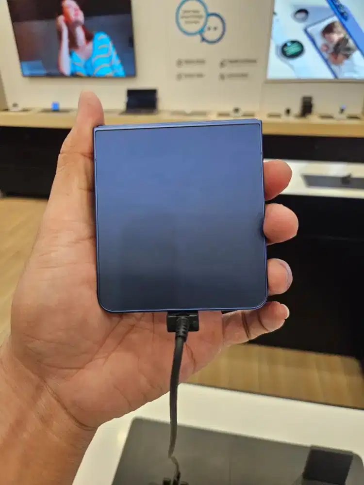 Samsung galaxy zflip 7