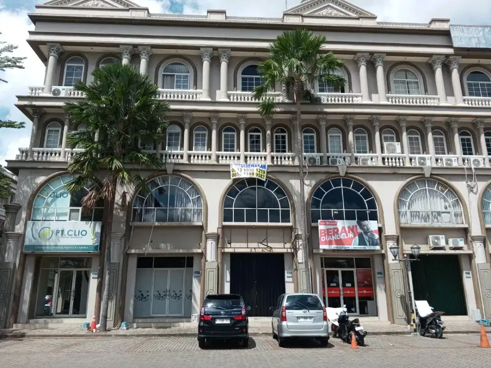 Disewakan Ruko Sedayu Square Cengkareng Jakarta Barat Ruko 4Lantai Hadap Jalan RayaD