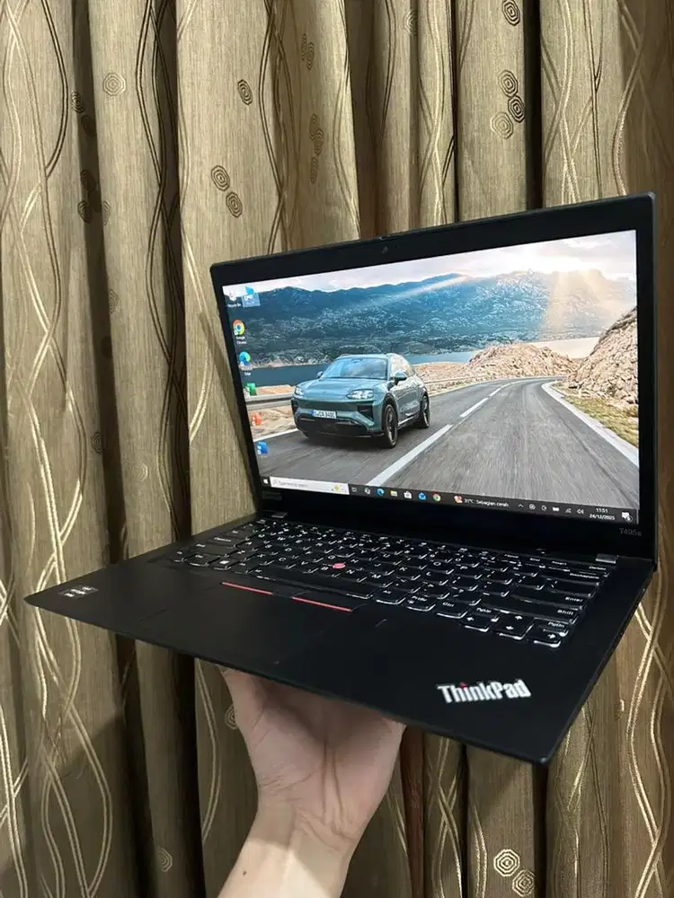 Laptop Thinkpad T495s Touchscreen Ryzen 5 Pro 8/256GB SSD
