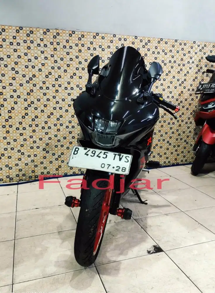 suzuki gsx R 150 Tahun 2018