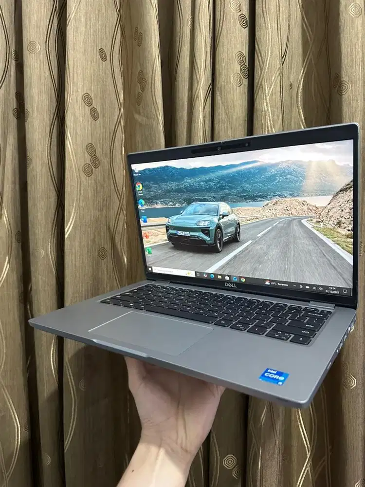 Laptop Touchscreen Dell Latitude 5420 Core i5 Gen 11 16/256GB SSD