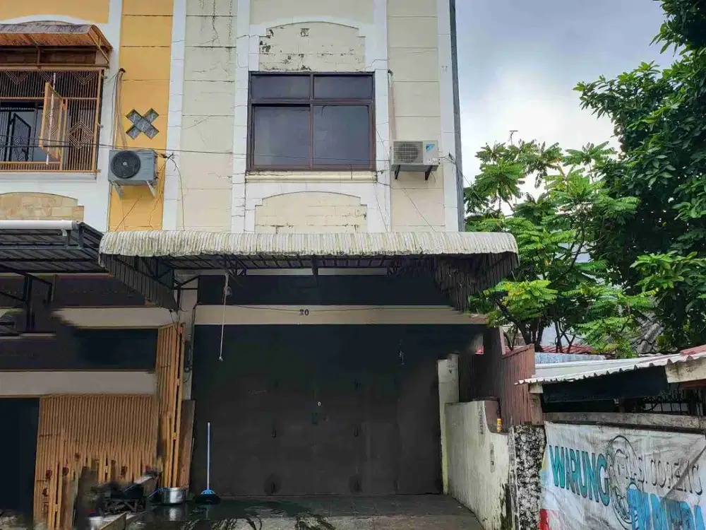 RUKO 2 LANTAI DI SUNGAI POSO