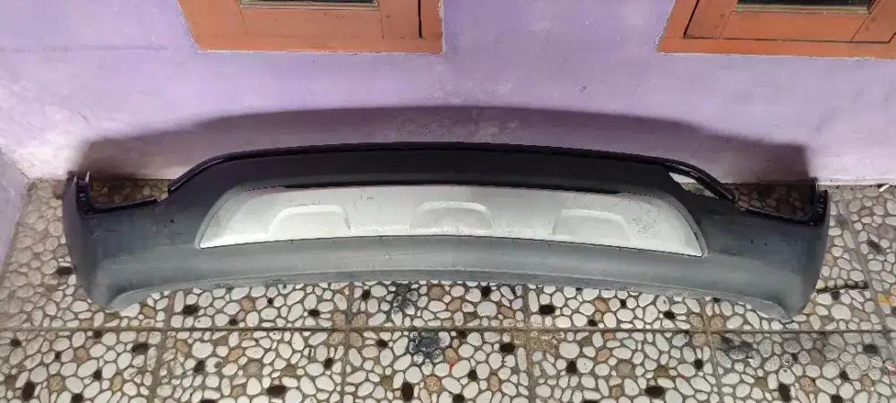 Bumper belakang Chevrolet Trax 2017-2022 Original