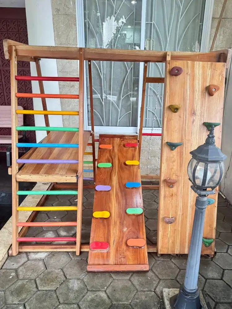 Preloved - Brakiasi Kayu