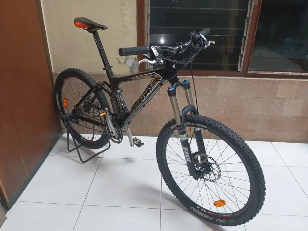 Scott Genius Twenty SZ S (like new)