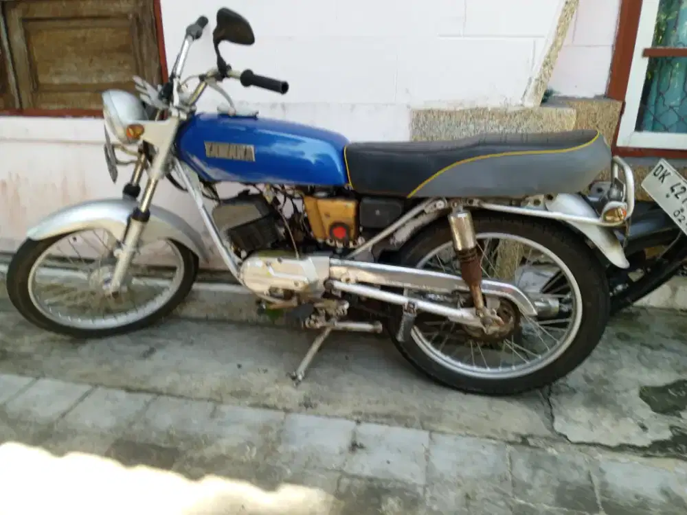 Yamaha RX 100 tahun 1985