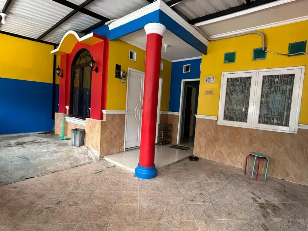 Rumah Komplek Paspampres Karamat Jati Jakarta Timur Luas 141 Rp 2,7 M 4 KT 3 KM