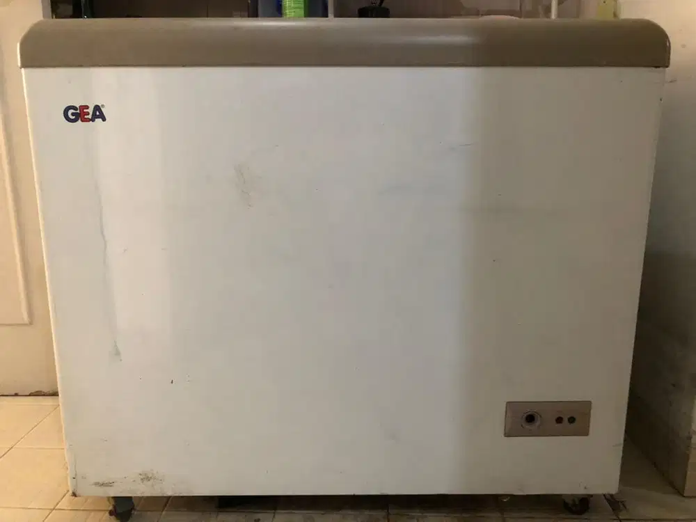 Freezer Gea 186 L