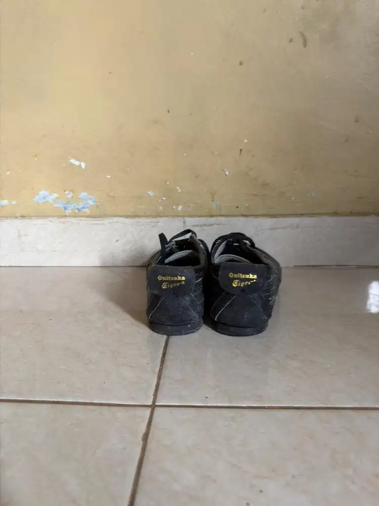 sepatu onitsuka tiger asics original