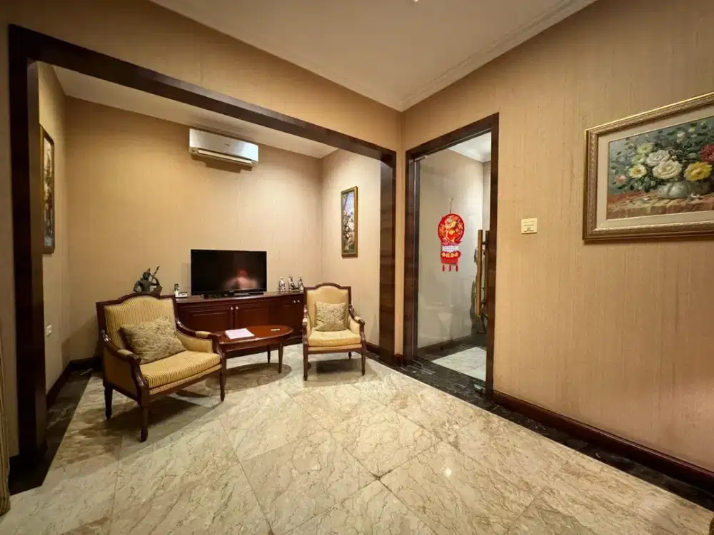 Rumah Janur Elok, Kelapa Gading