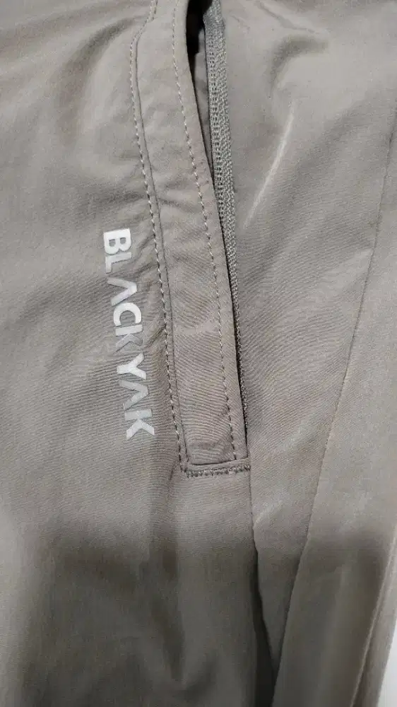 Celana Outdoor black yak