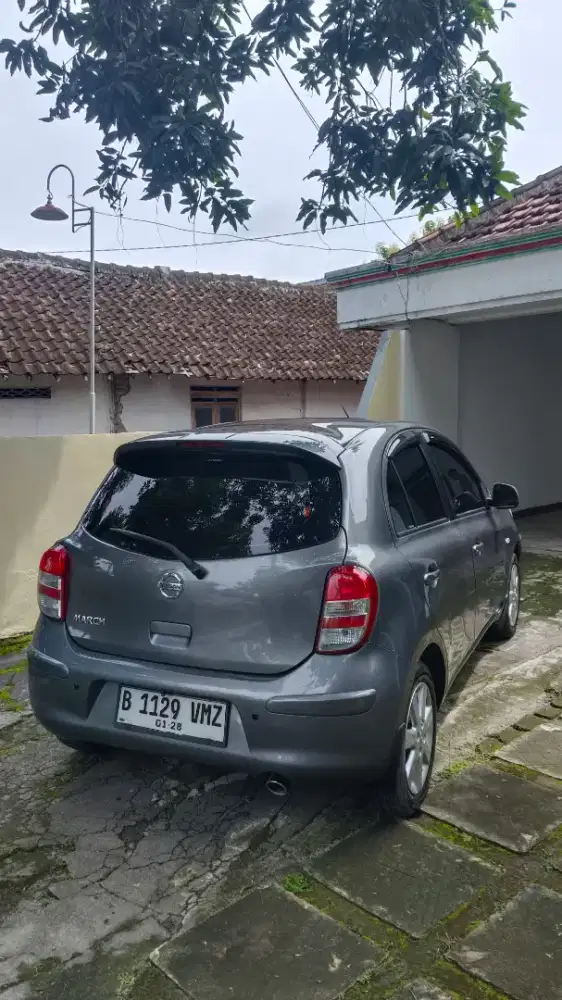 Jual Cepat Nisssn March XS 1.2 AT 2011/2012