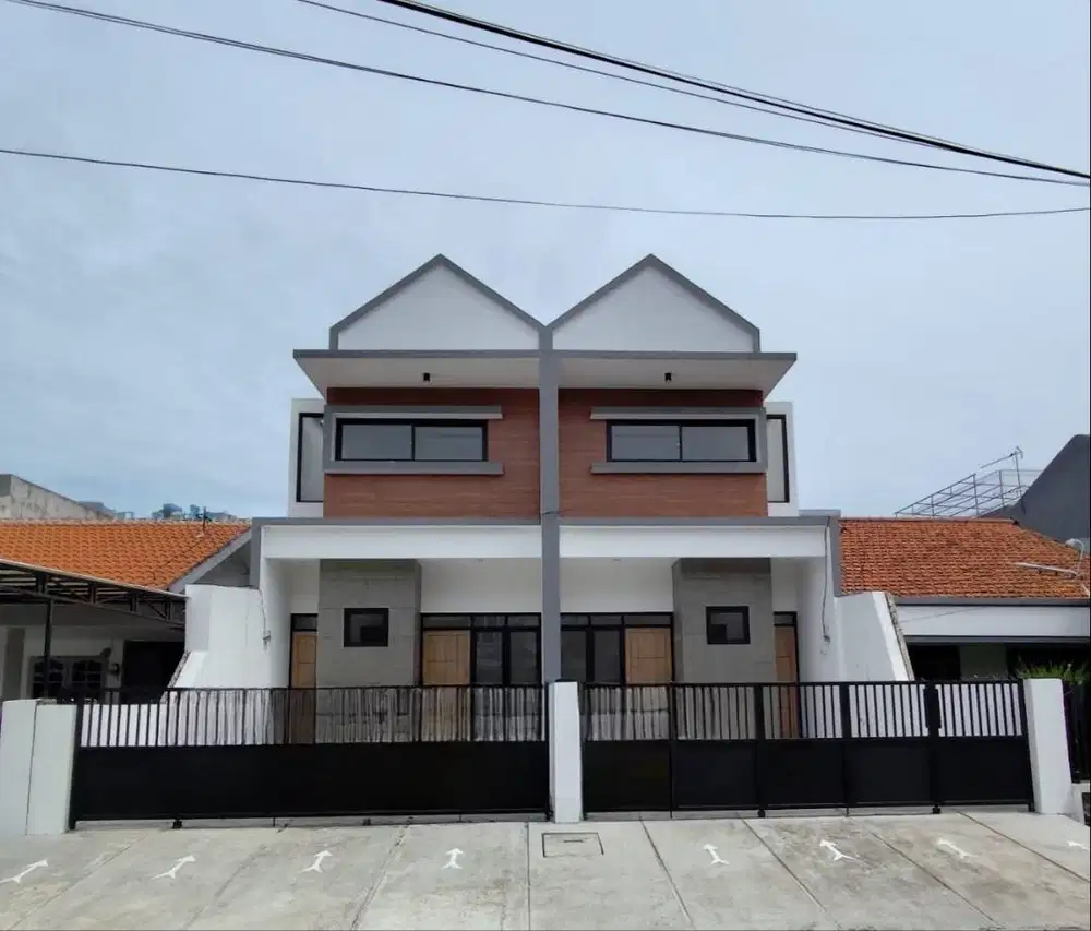 Dijual Rumah Baru Gress Minimalis Tenggilis 2 Lantai Siap Huni
