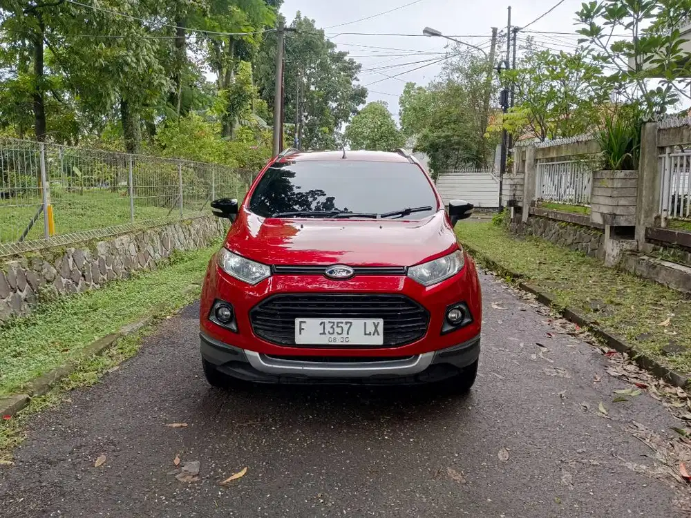 Ford Ecosport trend AT 2015 merah