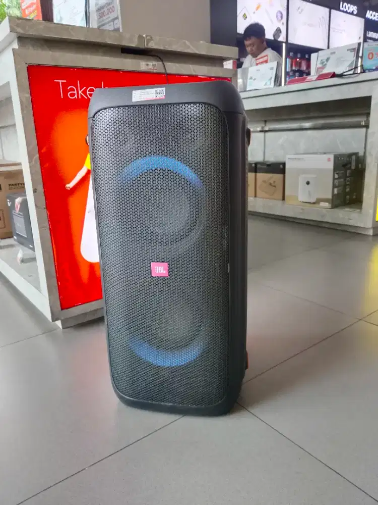 Speaker JBL Partybox Stage 320