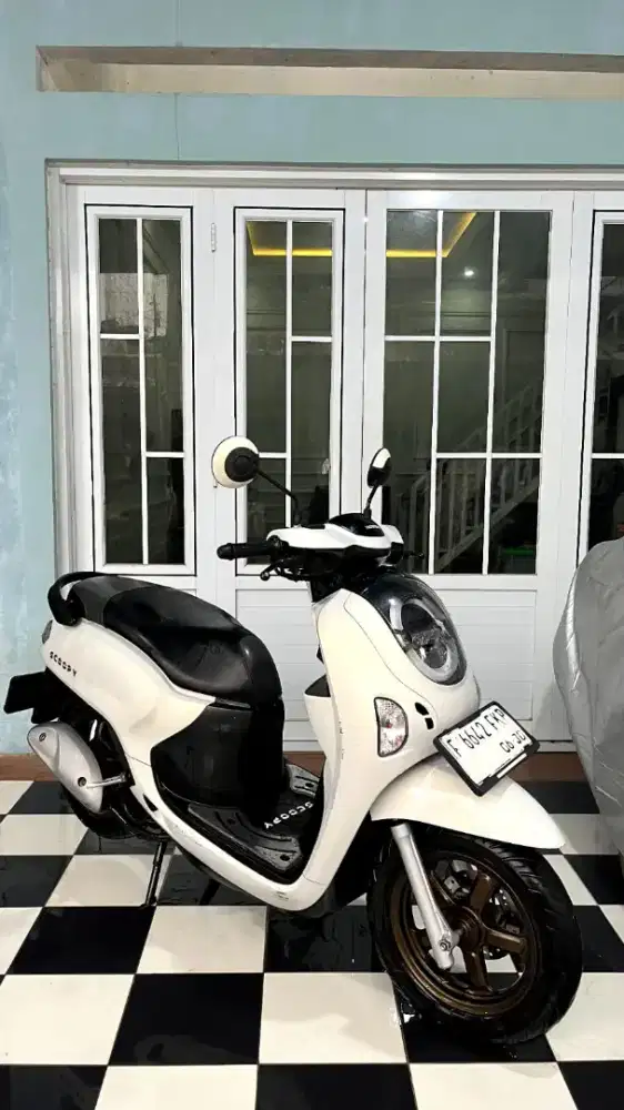HONDA SCOOPY PRESTIGE KEYLESS 2025