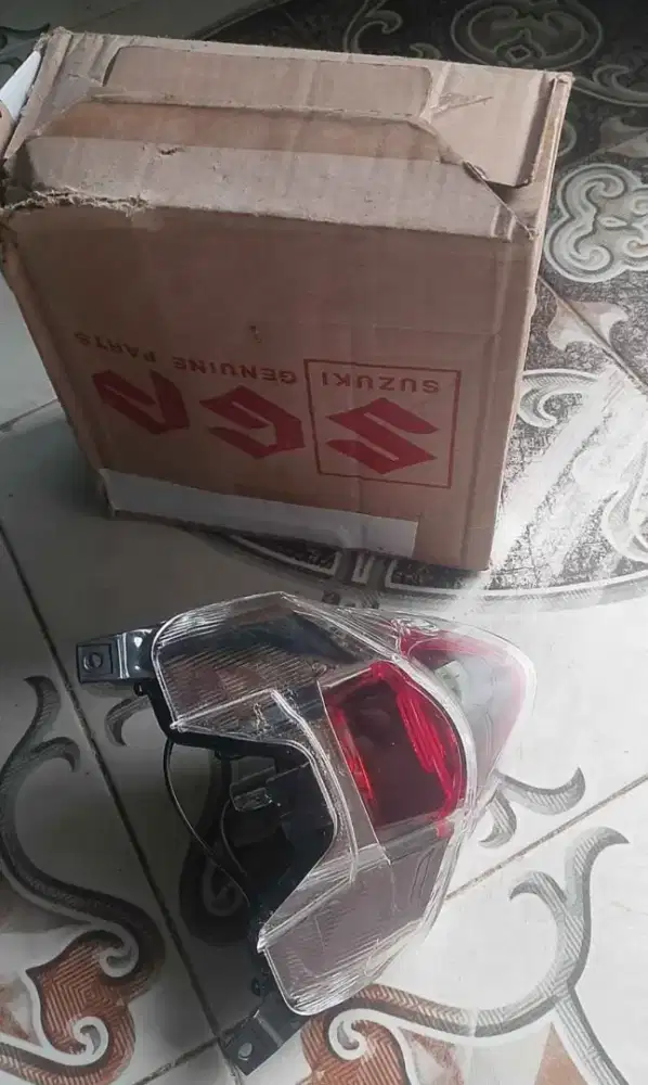 Lampu Belakang Motor Satria Fu Satu Set