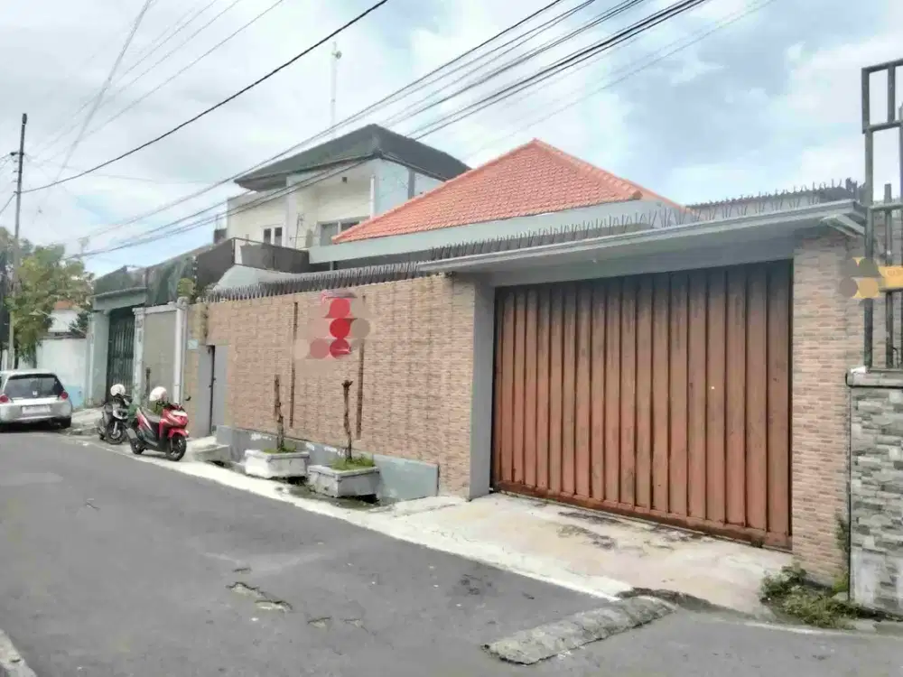 Rumah Bagus Strategis Tengah Kota Jebres SOLO Surakarta