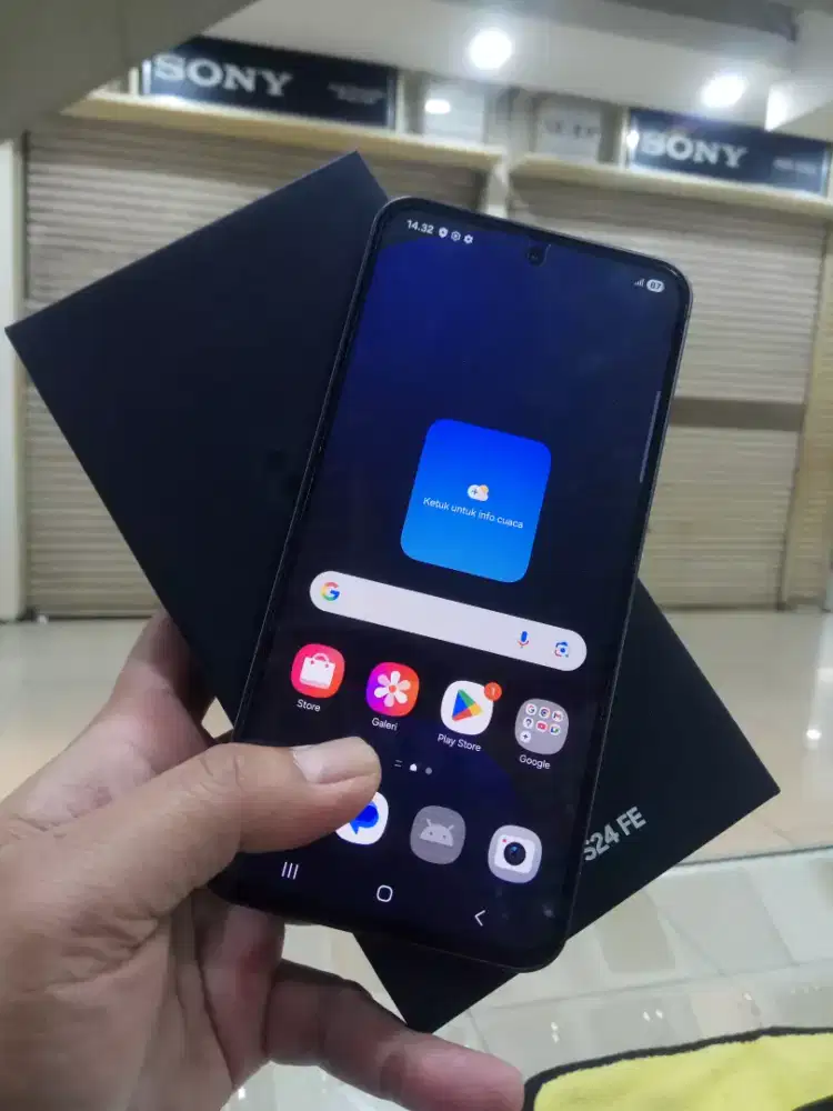 Samsung Galaxy S24 FE Graphite 5G 8/256GB Sein