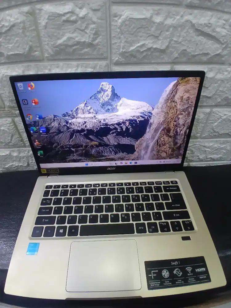 LAPTOP ACER SWIFT 1