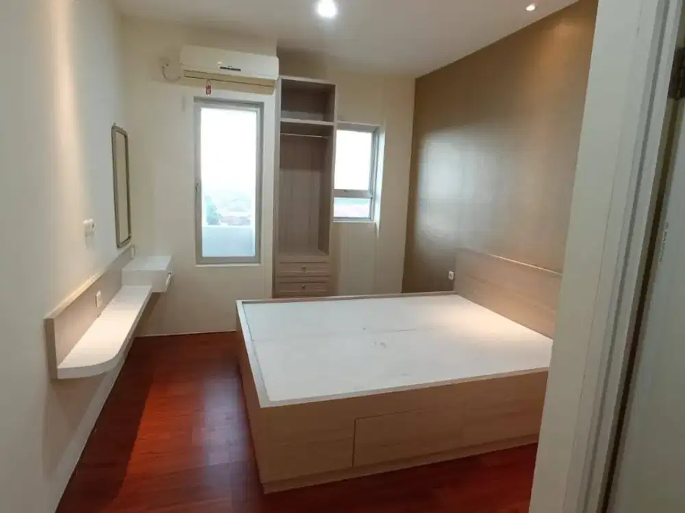 DISEWAKAN APARTEMEN PUNCAK KERTAJAYA TOWER A LANTAI 23 - SEMI FURNISHED