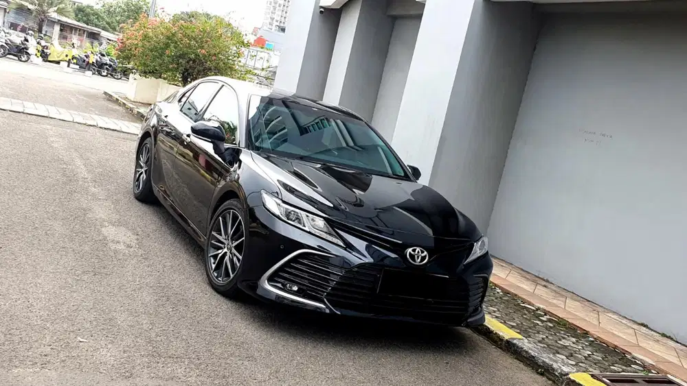 [ GARANSI 5TH ] Toyota Camry 2.5 V AT TNGA Facelift Sunroof 2022/2023
